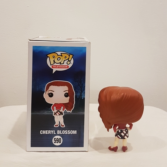 Cheryl Blossom Riverdale Funko Pop 590 - Picture 3 of 7
